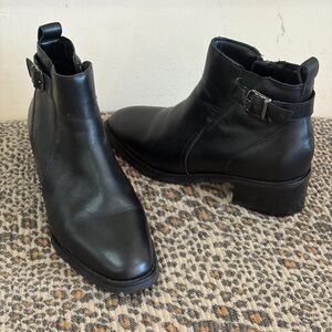 Blondo Black Leather Ankle Boots with Buckle NWOT Waterproof